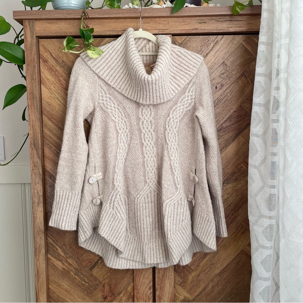 Anthropologie Angel of the North Cream Sweater Small